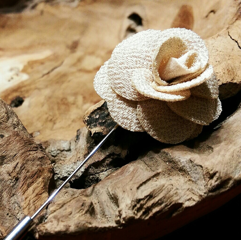 Textured Lapel Accent